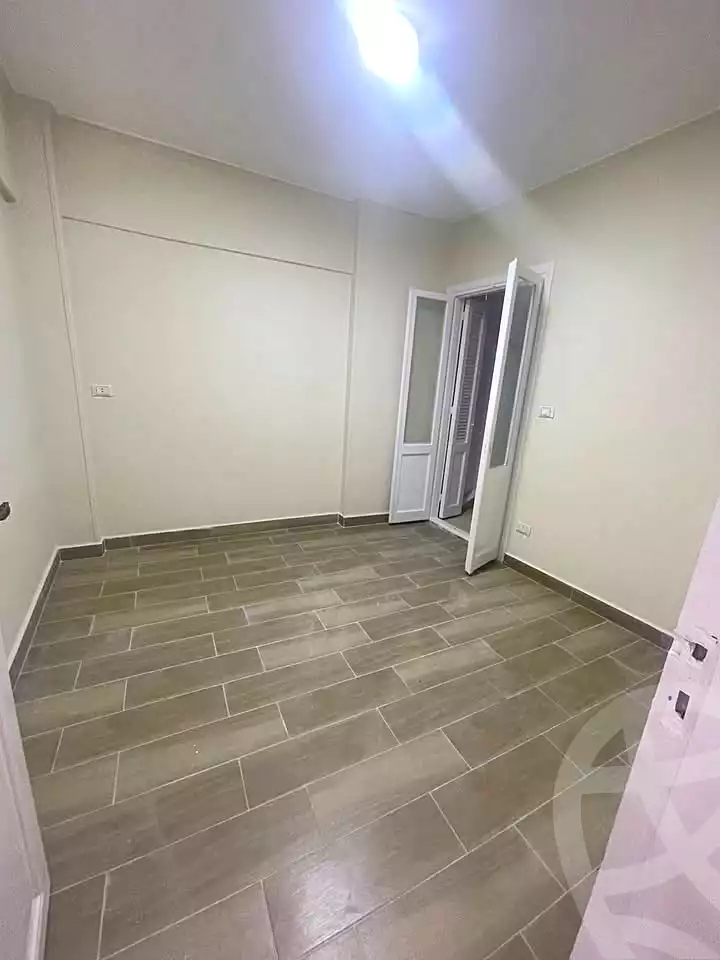 https://aqarmap.com.eg/ar/listing/7263992-for-sale-alexandria-miami-el-sebaey-st