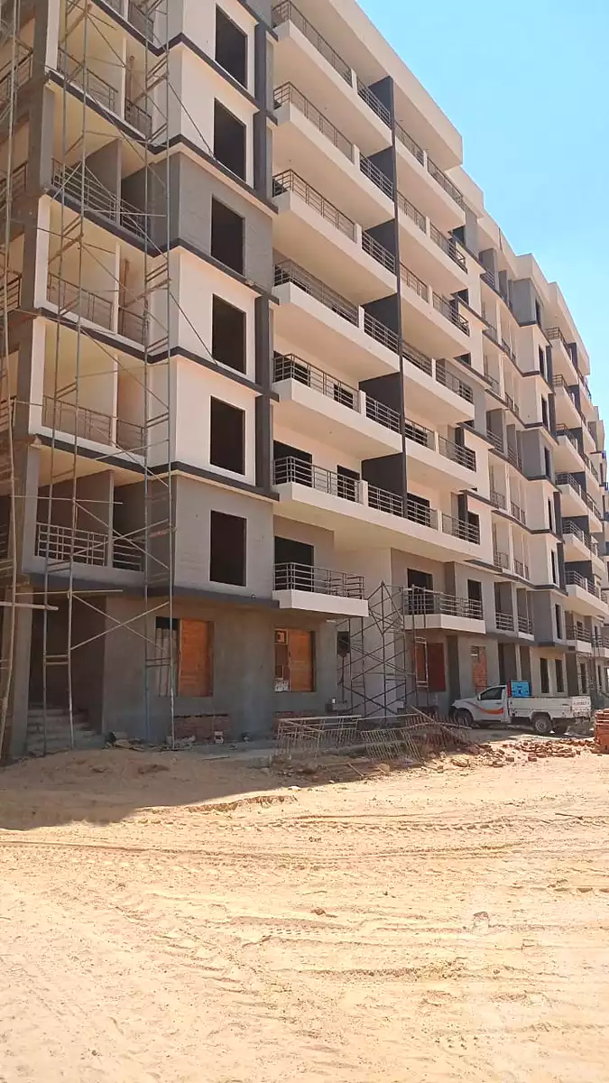 https://aqarmap.com.eg/ar/listing/7264090-for-sale-cairo-new-administrative-capital-r7-rhodes
