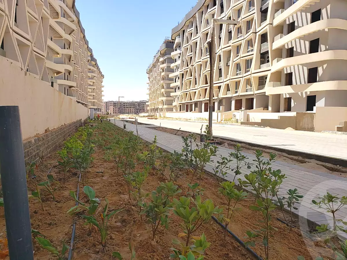 https://aqarmap.com.eg/en/listing/7264584-for-sale-cairo-new-administrative-capital-r7-midtown-condo