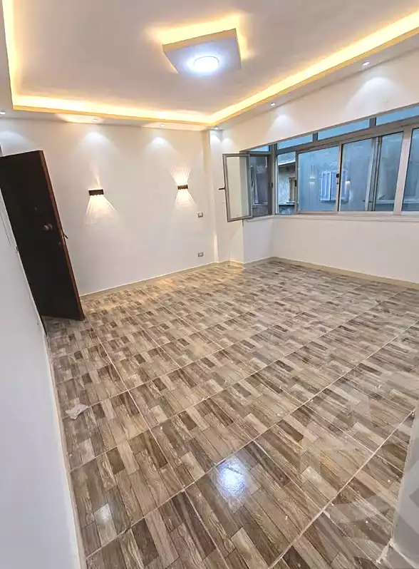 https://aqarmap.com.eg/en/listing/7264795-for-sale-alexandria-al-agamy-el-hanouvel