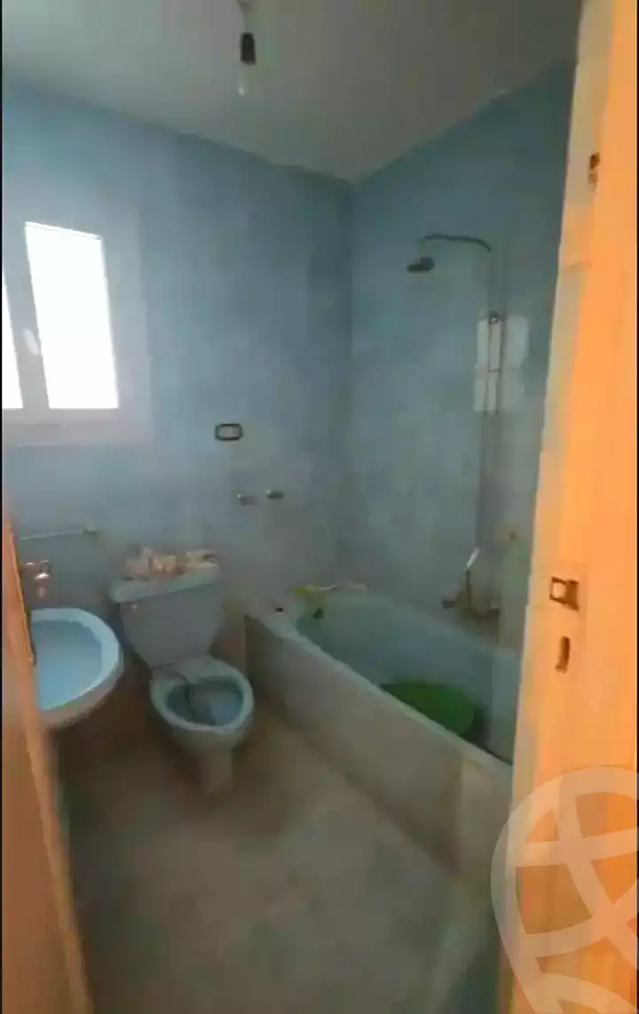 https://aqarmap.com.eg/en/listing/7264790-for-sale-alexandria-al-agamy-el-hanouvel-el-salam-st