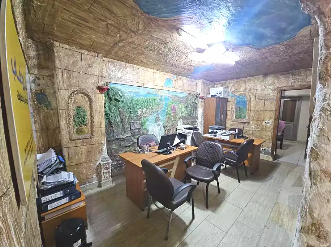 https://aqarmap.com.eg/ar/listing/7262940-for-sale-alexandria-moharram-bey-tryq-qn-lswys
