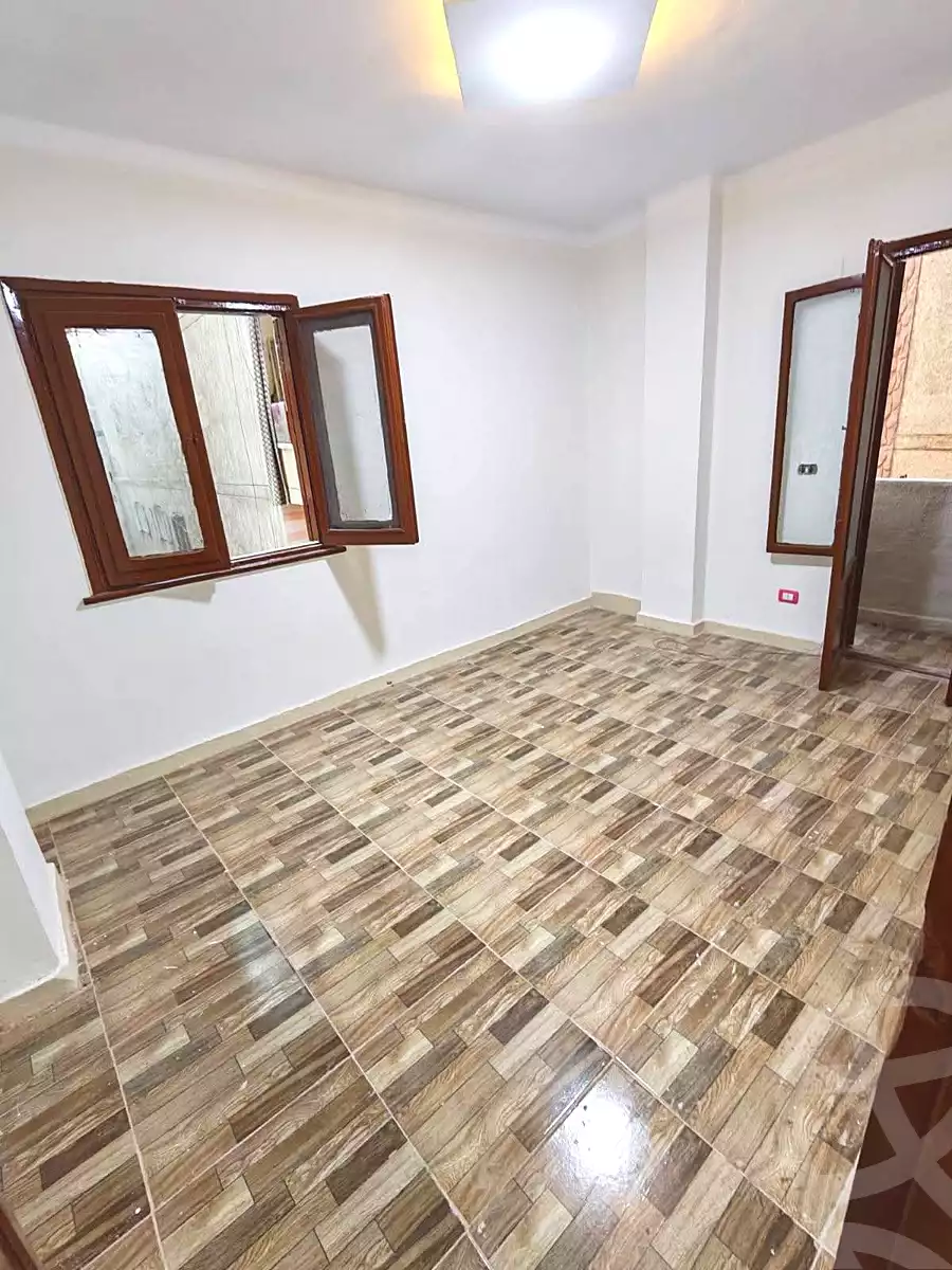 https://aqarmap.com.eg/ar/listing/7264862-for-sale-alexandria-al-agamy-el-hanouvel