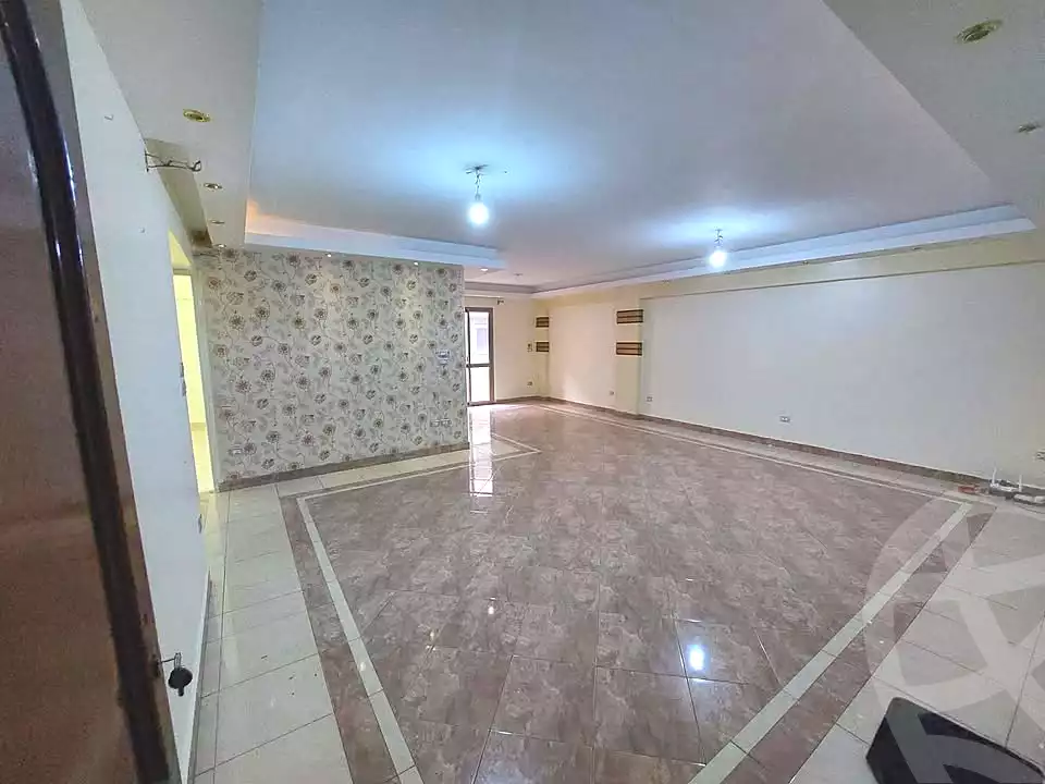 https://aqarmap.com.eg/ar/listing/7265042-for-sale-cairo-el-haram-shareaa-el-haram