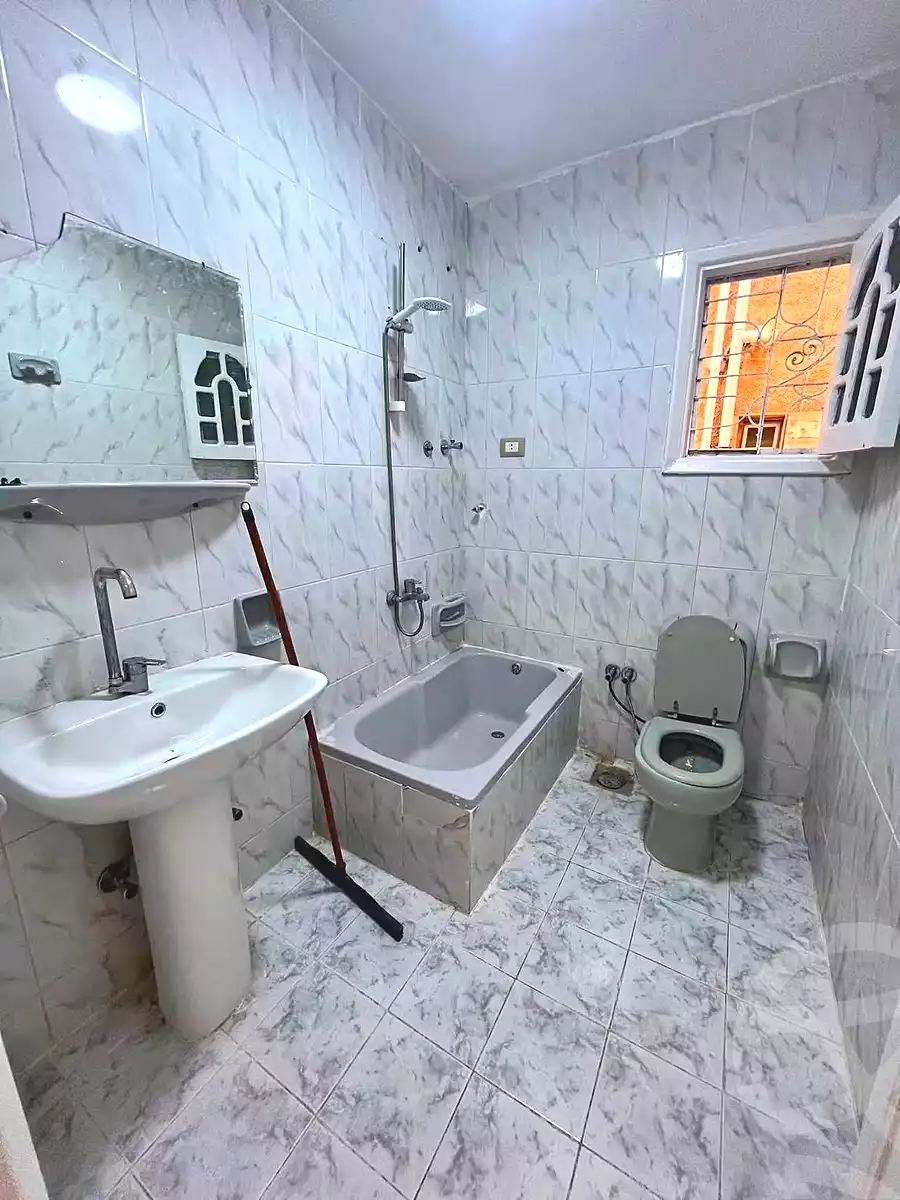 https://aqarmap.com.eg/en/listing/7265120-for-sale-alexandria-al-agamy-shataa-el-nakheel