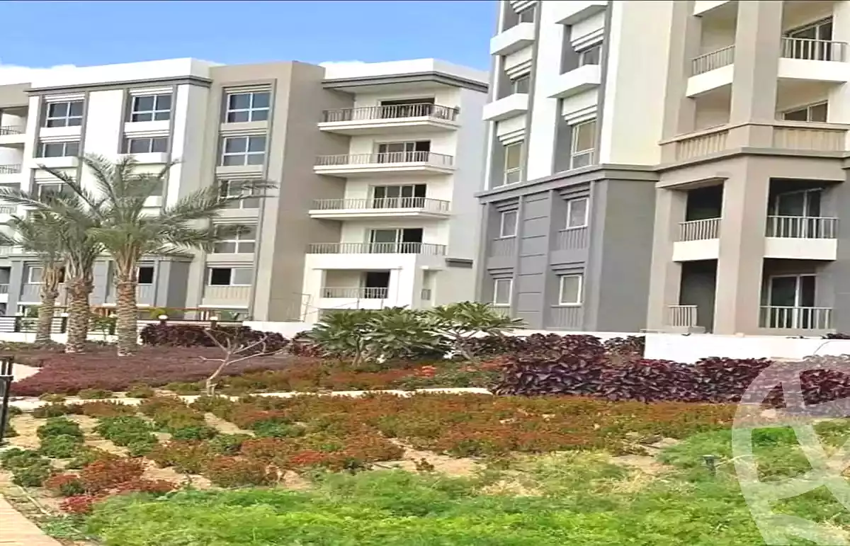https://aqarmap.com.eg/ar/listing/7265201-for-sale-cairo-new-cairo-compounds-hyde-park-parkway-hyde-park-compound
