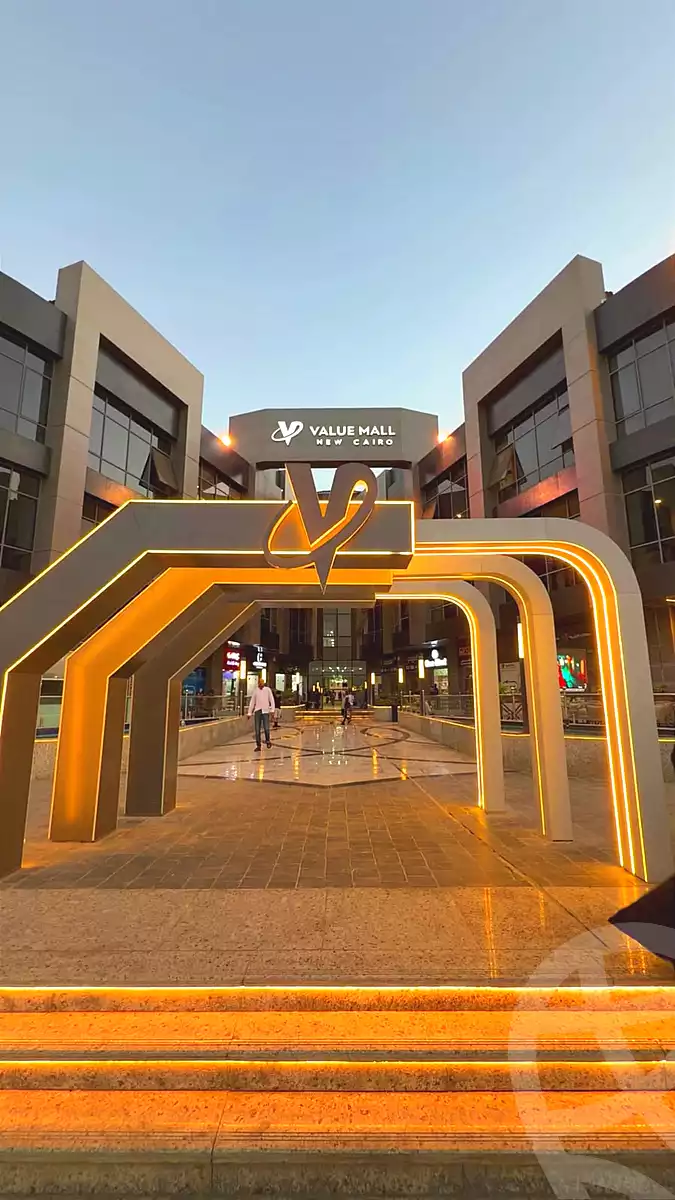 https://aqarmap.com.eg/en/listing/7265280-for-sale-cairo-new-cairo-compounds-flyw-mwl-2-lwtny-l-qry