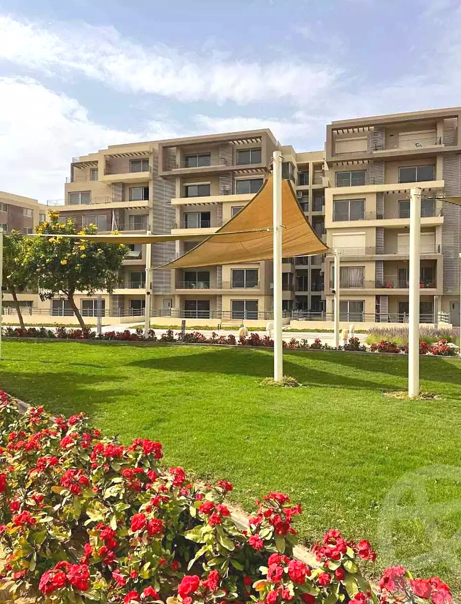 https://aqarmap.com.eg/en/listing/7265483-for-sale-cairo-new-cairo-compounds-blm-hylz-nyw-kyrw