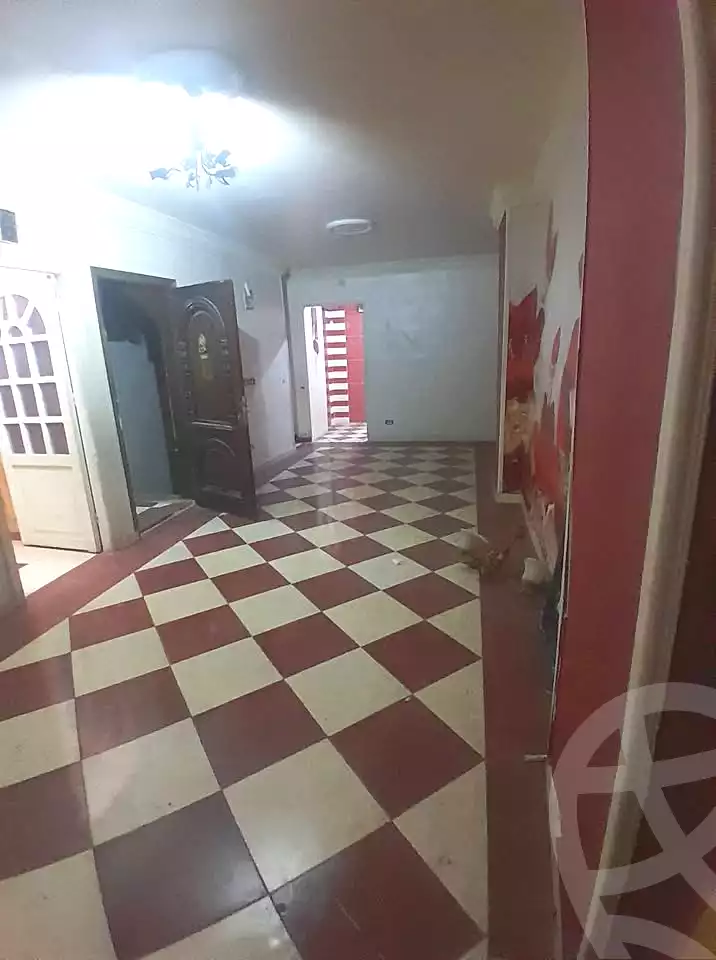 https://aqarmap.com.eg/ar/listing/7265598-for-sale-alexandria-el-asafra-l-sfr-qbly