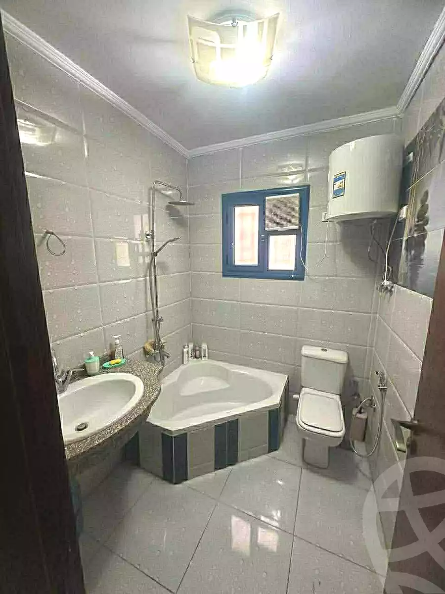 https://aqarmap.com.eg/en/listing/7265605-for-sale-cairo-hadayek-el-ahram-mntq-n