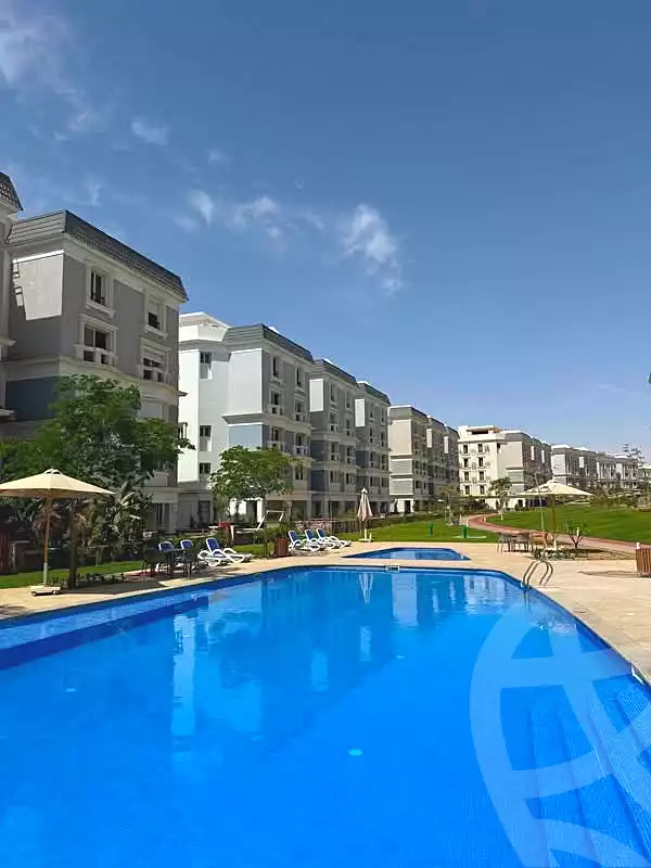 https://aqarmap.com.eg/en/listing/7265708-for-sale-cairo-new-cairo-compounds-mountain-view1-1-compound