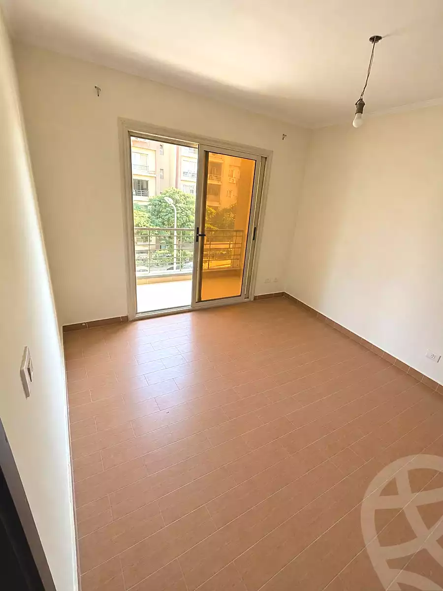 3 BR Apartment in Dar Misr El Koronfel, photo 2 of 5