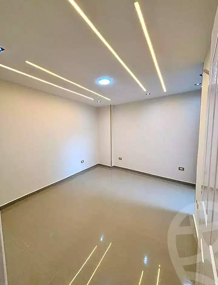 https://aqarmap.com.eg/ar/listing/7265962-for-sale-alexandria-sydy-bshr-sydy-bshr-bhry-shr-mhmwd-l-yswy
