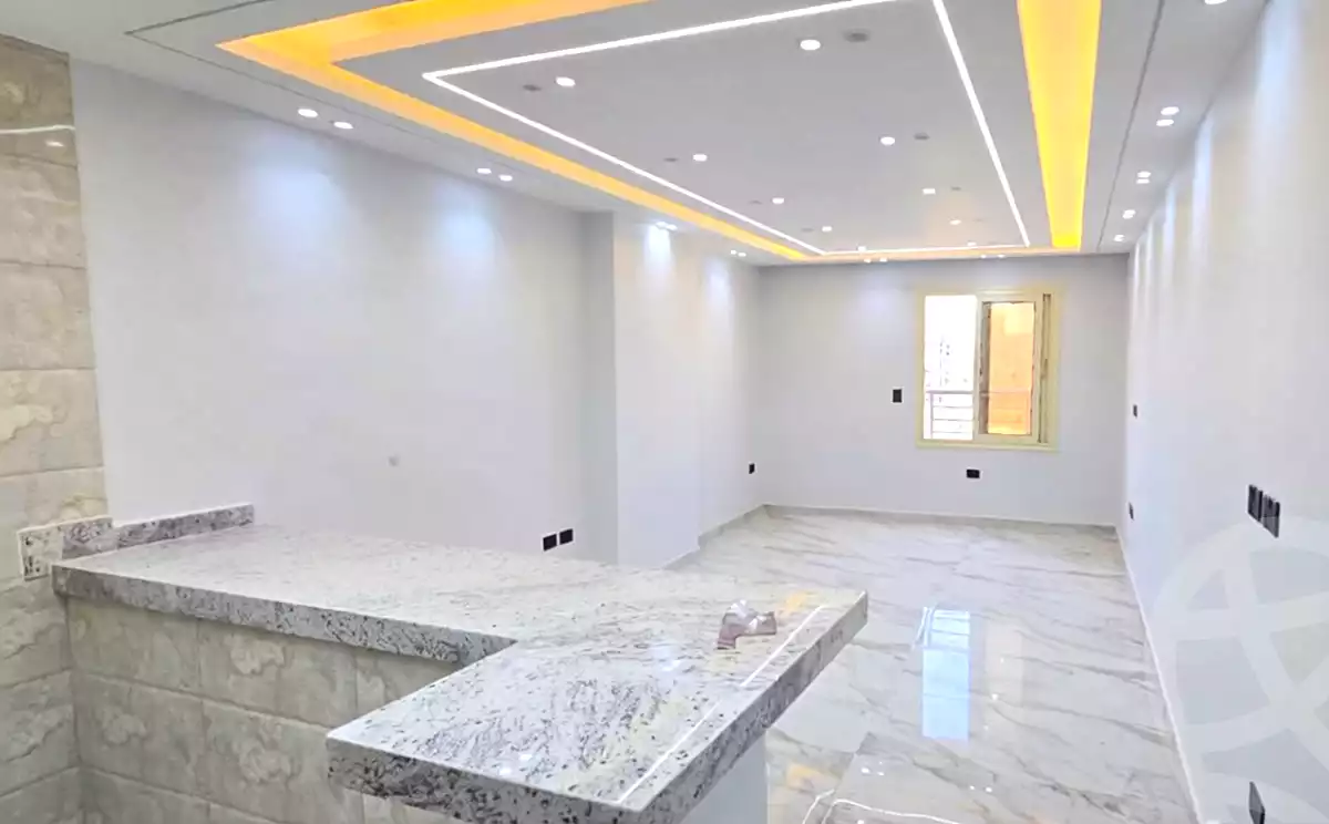 https://aqarmap.com.eg/ar/listing/7265987-for-rent-alexandria-moharram-bey