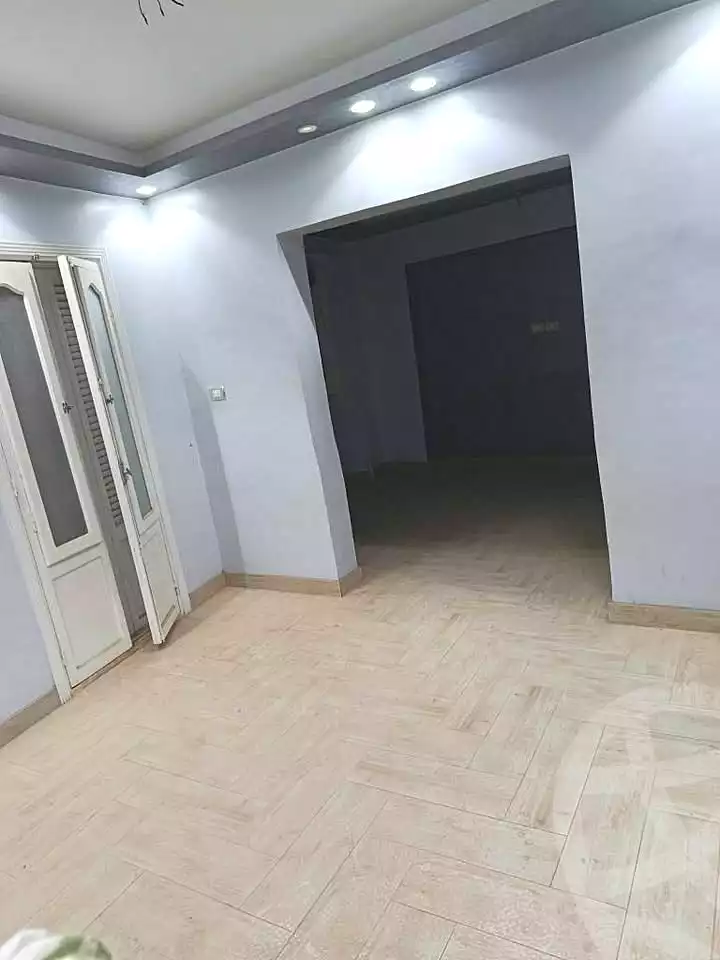 https://aqarmap.com.eg/ar/listing/7266116-for-sale-alexandria-mntq-fr-y-blskndry-el-awayed