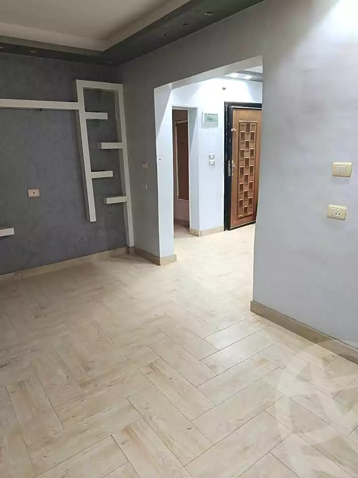 https://aqarmap.com.eg/ar/listing/7266116-for-sale-alexandria-mntq-fr-y-blskndry-el-awayed
