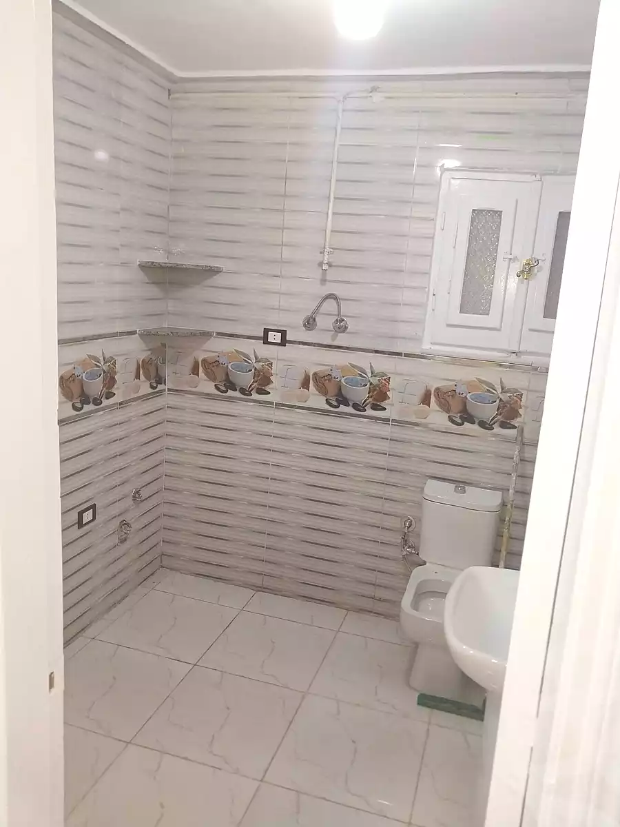 https://aqarmap.com.eg/en/listing/7266233-for-sale-alexandria-al-agamy-el-hanouvel