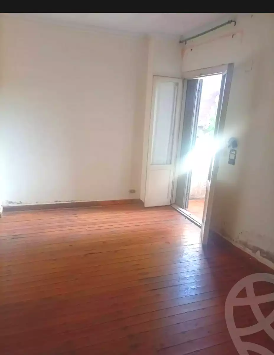 https://aqarmap.com.eg/en/listing/7266581-for-sale-alexandria-moharram-bey-tryq-qn-lswys