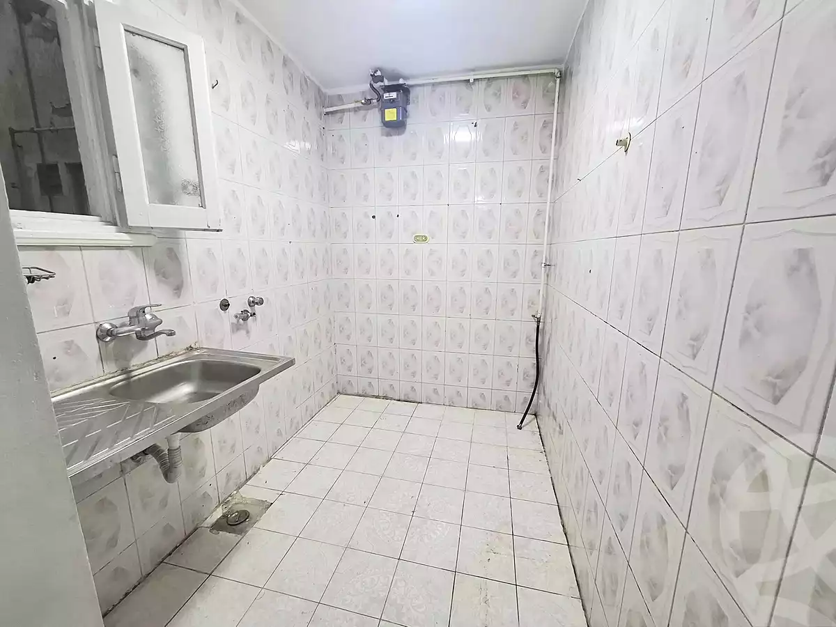 https://aqarmap.com.eg/en/listing/7266598-for-rent-alexandria-sydy-bshr