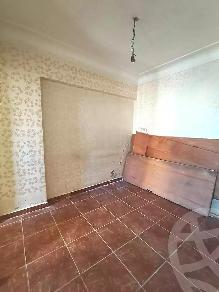 https://aqarmap.com.eg/ar/listing/7266849-for-sale-alexandria-lsywf-el-seyouf-bahri