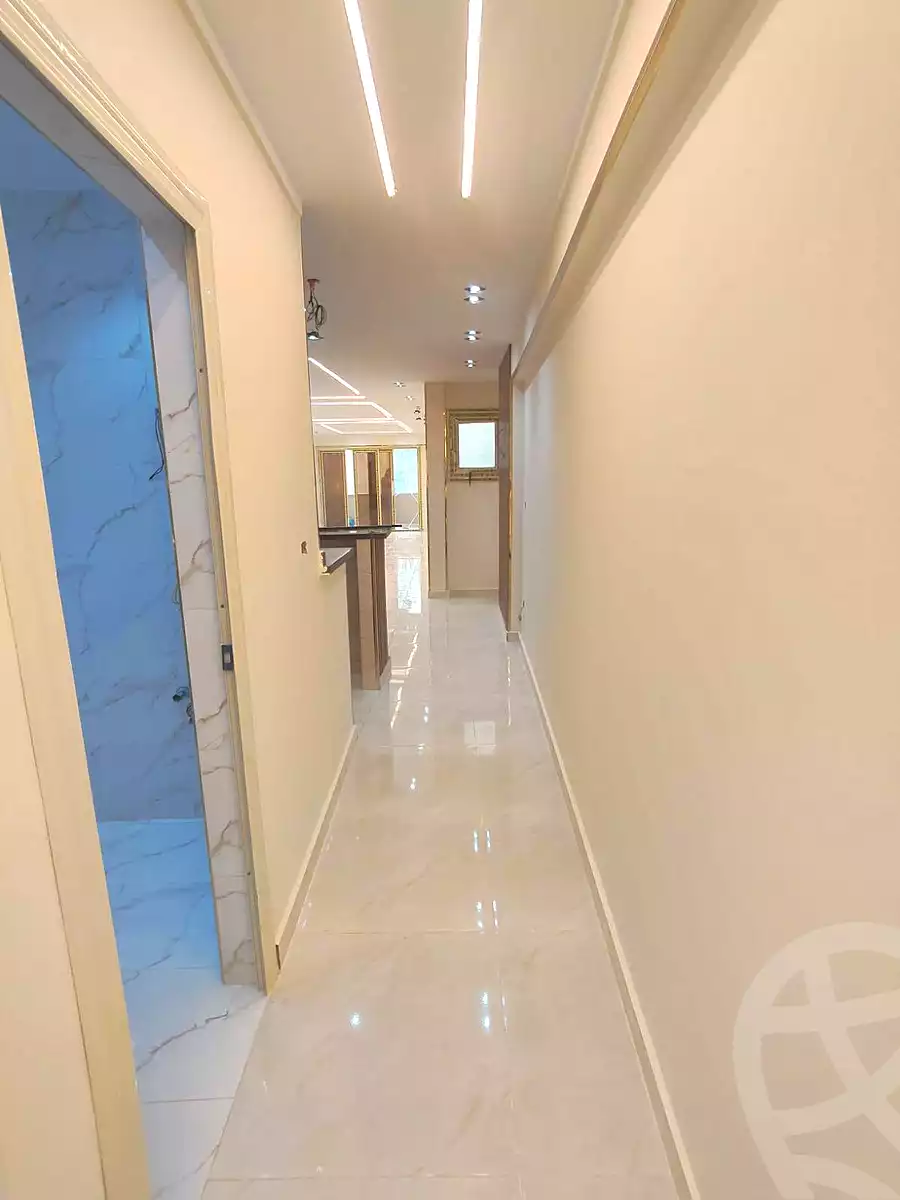 https://aqarmap.com.eg/ar/listing/7266986-for-sale-alexandria-sydy-bshr-sydy-bshr-bhry