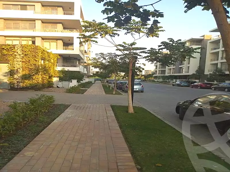 https://aqarmap.com.eg/ar/listing/7267654-for-sale-cairo-new-cairo-compounds-tag-city-shalya-taj-city