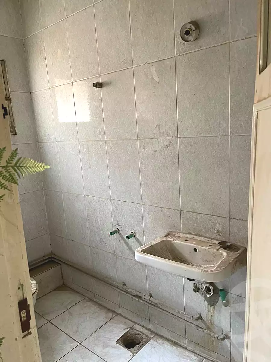 https://aqarmap.com.eg/ar/listing/7267678-for-sale-cairo-manial-el-rawda-st