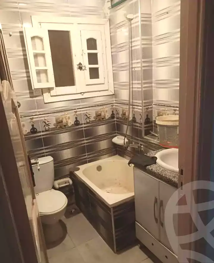 https://aqarmap.com.eg/en/listing/7267742-for-sale-alexandria-al-agamy-el-hanouvel-el-salam-st