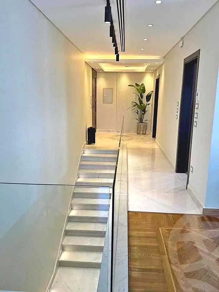 https://aqarmap.com.eg/ar/listing/7267735-for-sale-cairo-new-cairo-compounds-sarai-esse-residence-sarai