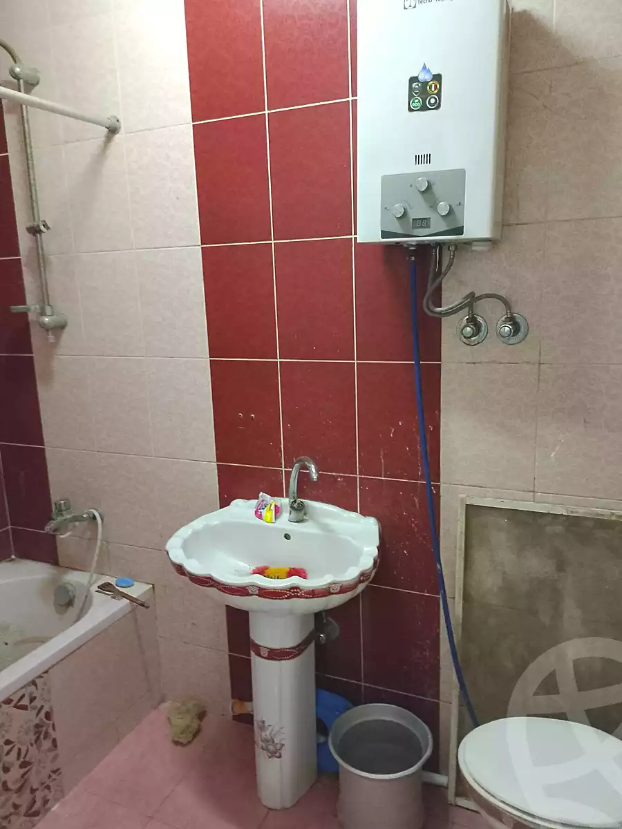 https://aqarmap.com.eg/ar/listing/7267834-for-sale-cairo-ain-shams-ain-shams-el-sharkia-shr-brhym-bd-lrzq