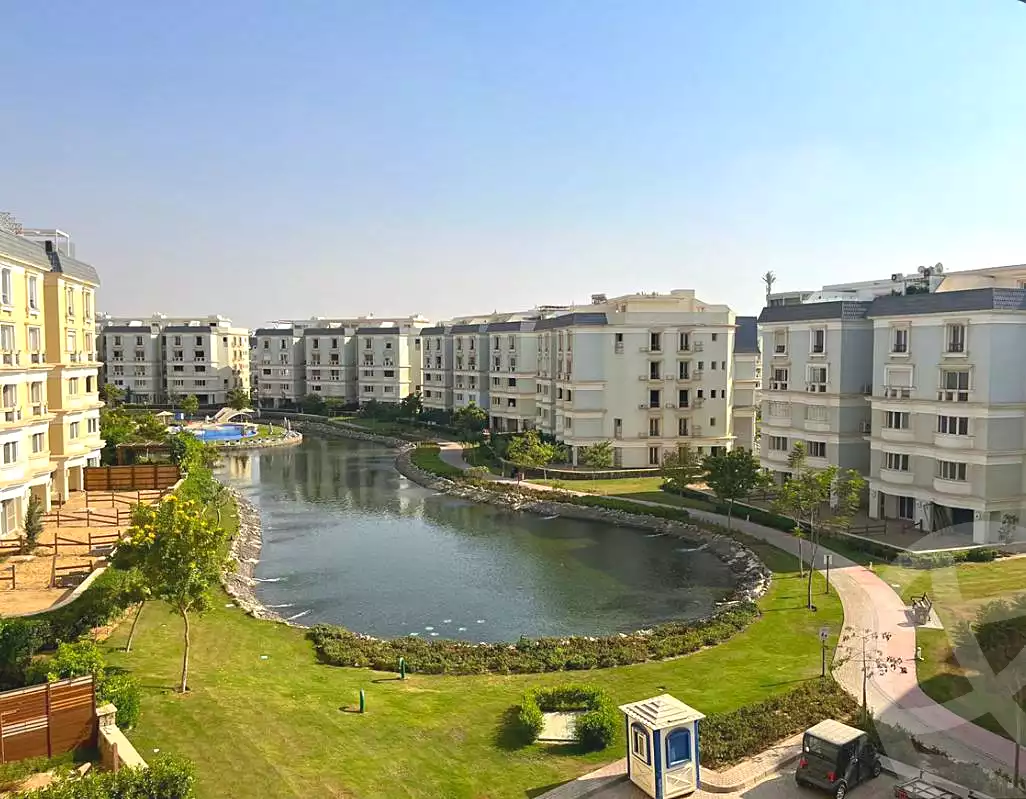 https://aqarmap.com.eg/en/listing/7268003-for-sale-cairo-new-cairo-compounds-mountain-view-hyde-park