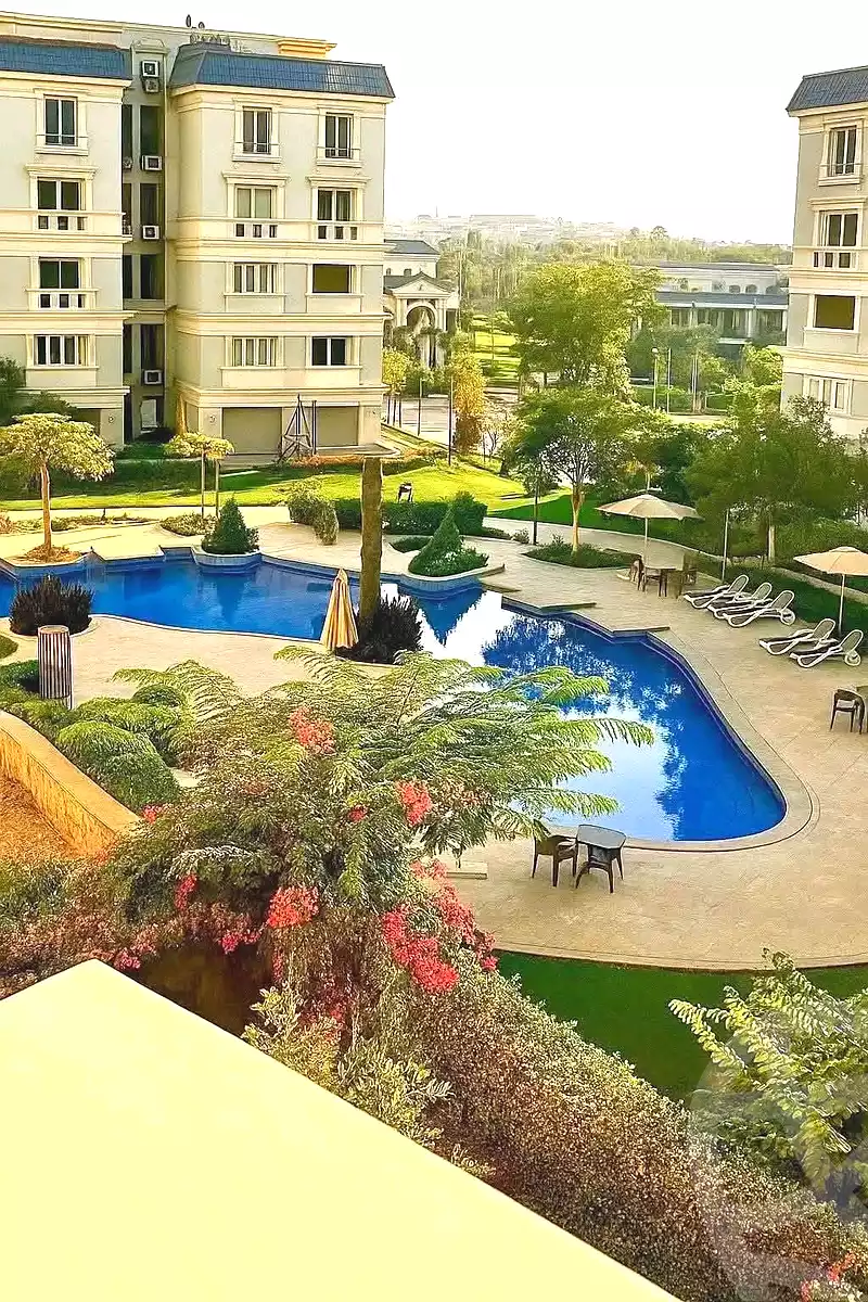 https://aqarmap.com.eg/ar/listing/7268062-for-sale-cairo-new-cairo-compounds-mountain-view-hyde-park