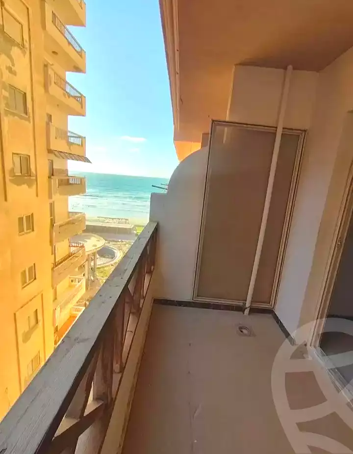 https://aqarmap.com.eg/ar/listing/7268087-for-sale-alexandria-al-agamy-lbytsh-bianchiii