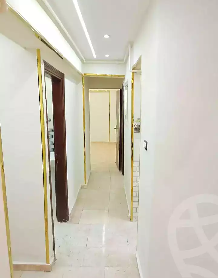 https://aqarmap.com.eg/ar/listing/7268195-for-sale-alexandria-al-agamy-el-hanouvel-radwan-st