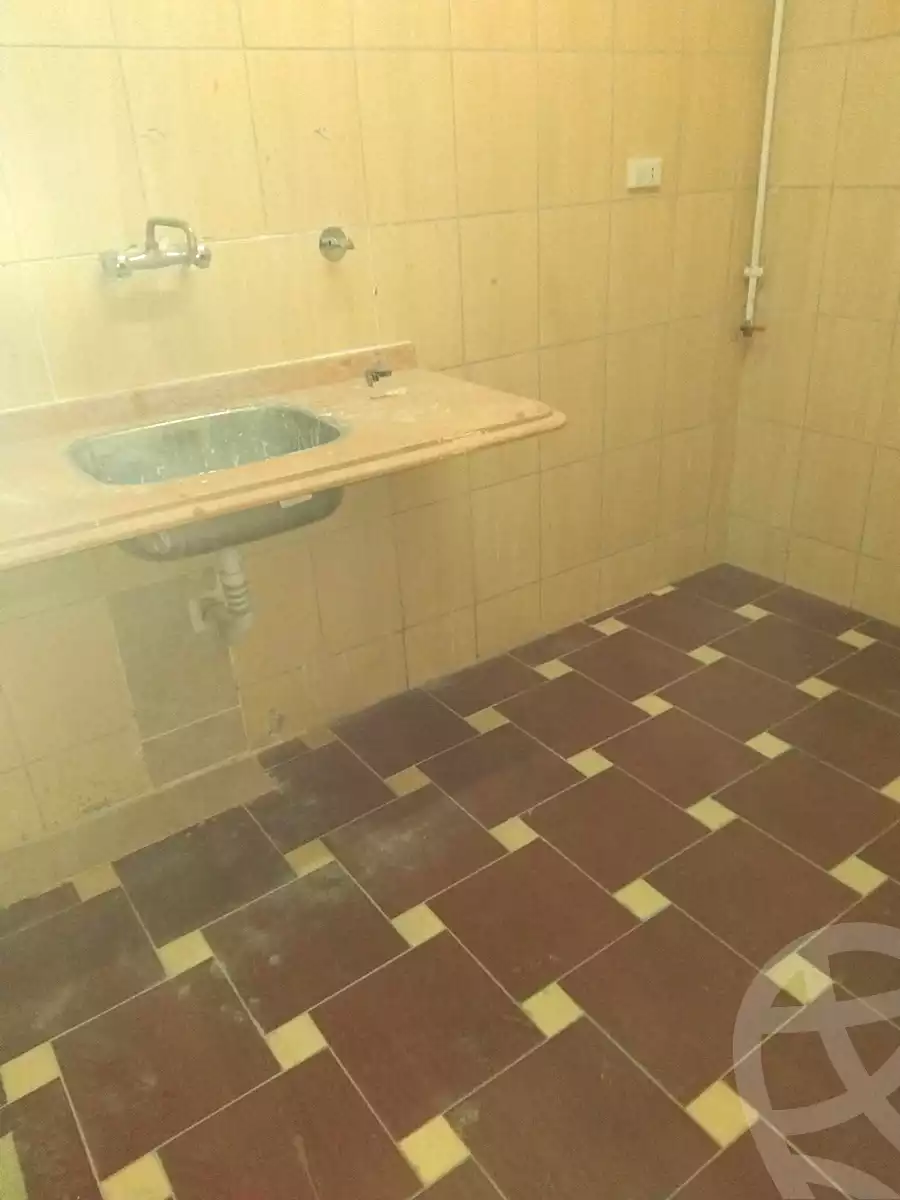 https://aqarmap.com.eg/ar/listing/7268245-for-sale-alexandria-lsywf-el-falki-street-16-el-eslah