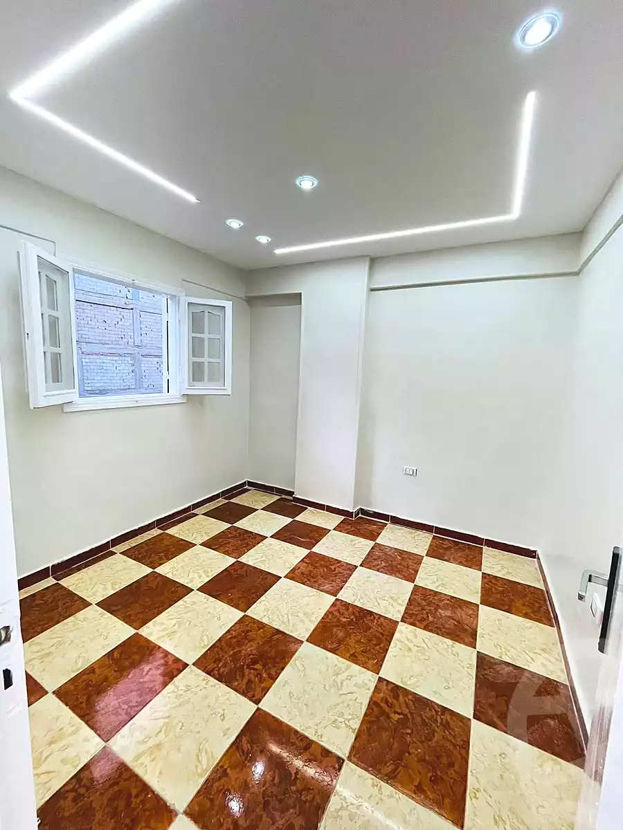https://aqarmap.com.eg/ar/listing/7268742-for-sale-alexandria-lsywf-el-falki