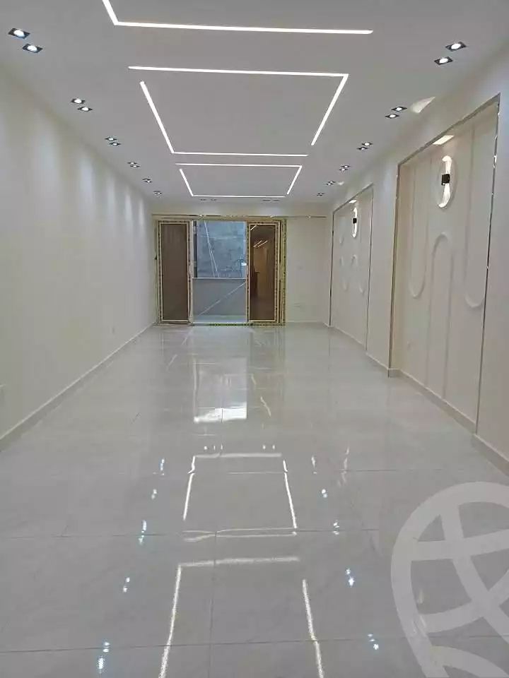 https://aqarmap.com.eg/ar/listing/7268784-for-sale-alexandria-sydy-bshr-sydy-bshr-bhry-gamal-abd-el-nasir-st