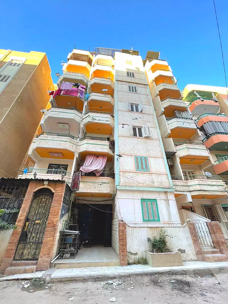 https://aqarmap.com.eg/en/listing/7268805-for-sale-alexandria-al-agamy-shataa-el-nakheel