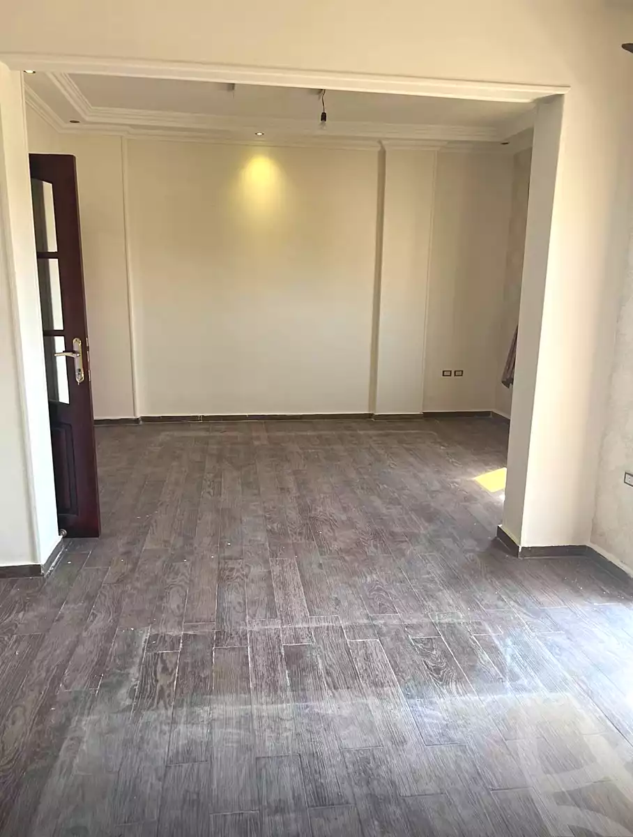 https://aqarmap.com.eg/ar/listing/5034967-for-rent-cairo-new-cairo-compounds-mwntn-fyw-y-syty-club-park-mountain-view-icity