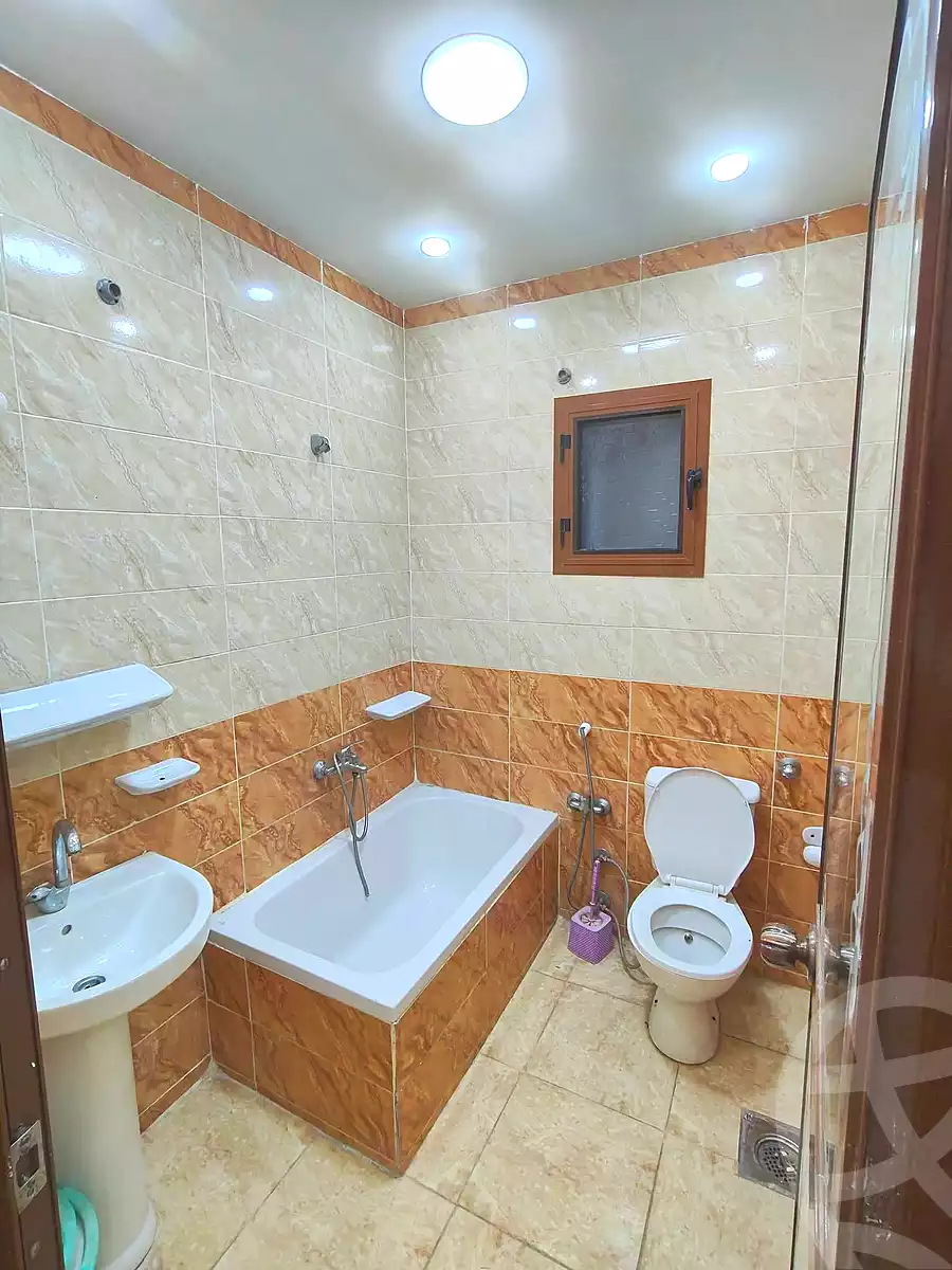 https://aqarmap.com.eg/ar/listing/7268868-for-sale-alexandria-el-asafra-salman-el-farsi-st