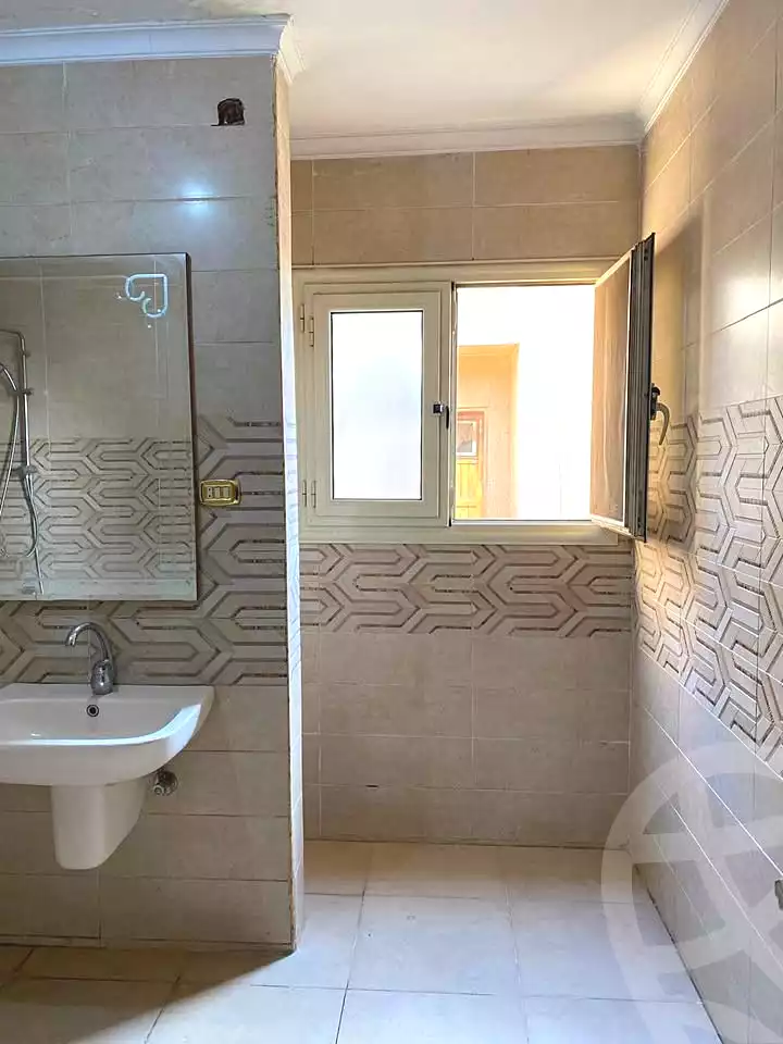 https://aqarmap.com.eg/en/listing/7268906-for-sale-cairo-el-haram-shareaa-khatem-el-morsalen