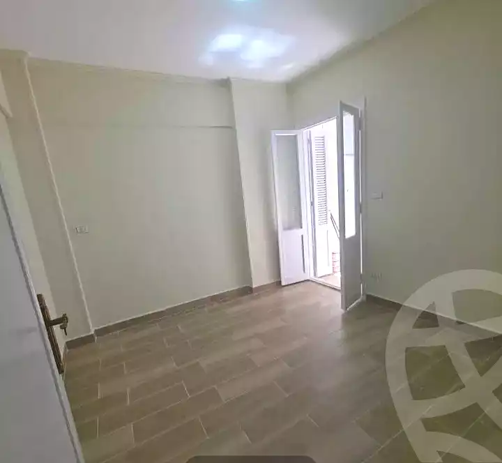 https://aqarmap.com.eg/ar/listing/7268968-for-sale-alexandria-miami-mahmoud-el-isawy-st