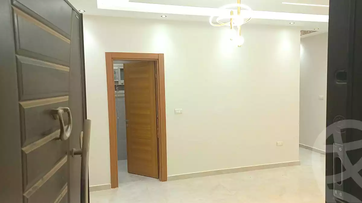 https://aqarmap.com.eg/en/listing/7268995-for-rent-cairo-new-cairo-compounds-la-maison-compound