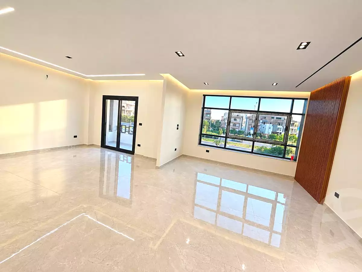 https://aqarmap.com.eg/ar/listing/7269003-for-sale-cairo-new-cairo-el-yassamin-el-yasmeen-1-samir-shehata-street