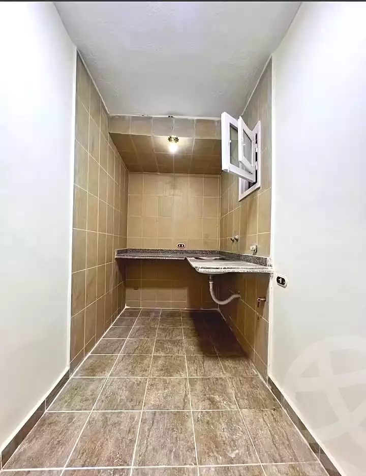 https://aqarmap.com.eg/ar/listing/7269059-for-sale-alexandria-al-agamy-shataa-el-nakheel