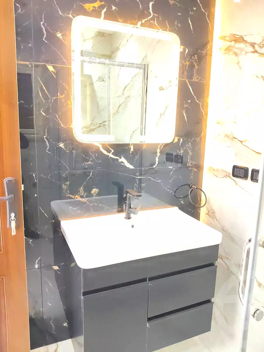 https://aqarmap.com.eg/en/listing/7269246-for-rent-cairo-helwan-hadayek-helwan-nile-corniche-st
