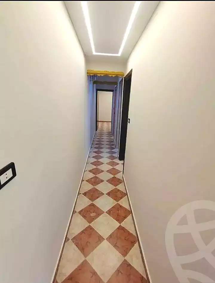 https://aqarmap.com.eg/en/listing/7269354-for-sale-alexandria-lsywf-el-falki