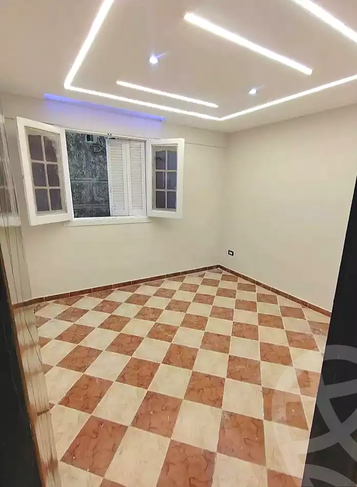 https://aqarmap.com.eg/en/listing/7269354-for-sale-alexandria-lsywf-el-falki