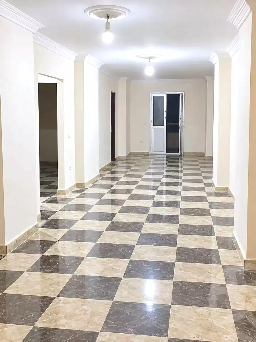 https://aqarmap.com.eg/ar/listing/7269382-for-rent-cairo-ain-shams-yn-shms-lgrby