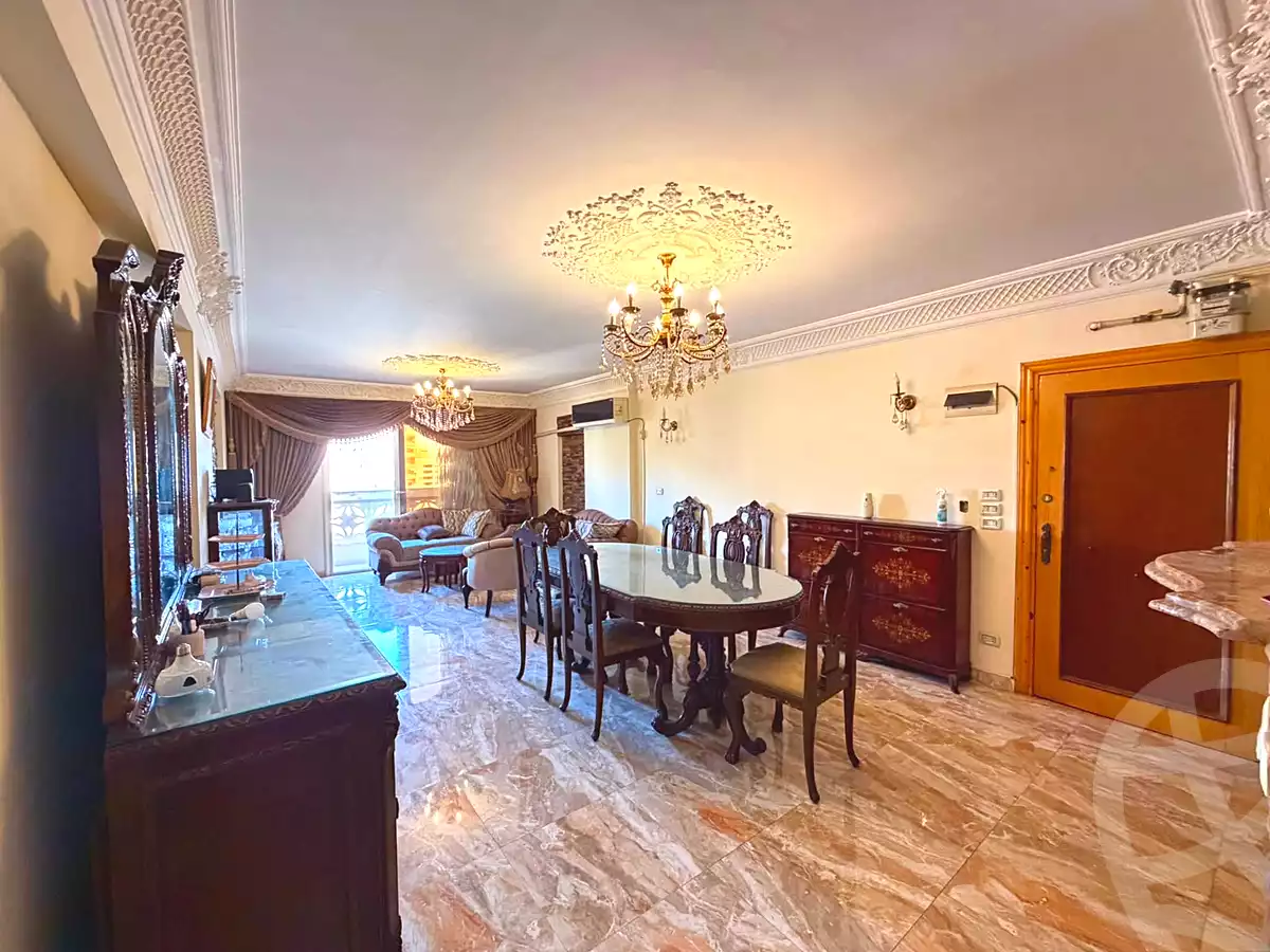 https://aqarmap.com.eg/en/listing/7269414-for-sale-alexandria-camp-cesar-port-said-street